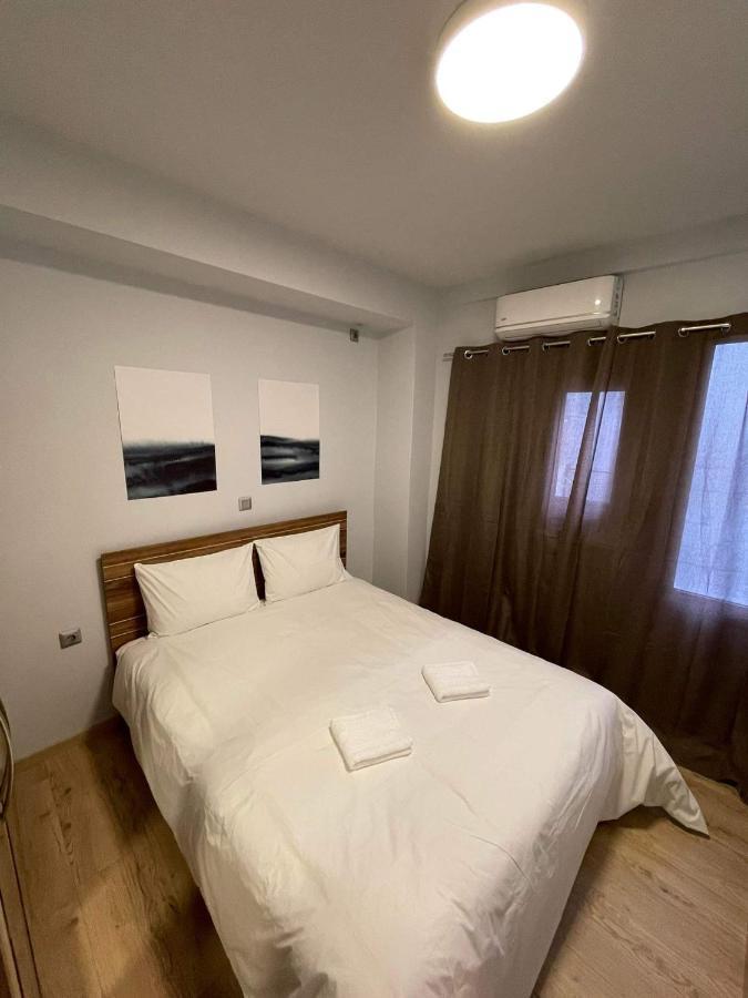 New Cosy Apartment Next To Archeological Museum Atenas Exterior foto